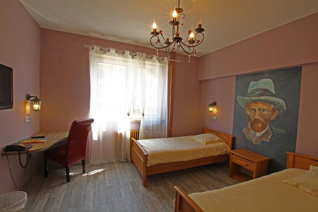 Hotel Champ Alsace Hagenau Zimmer foto